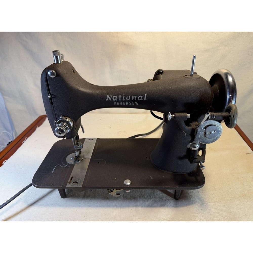 Vintage National Reversew Model RUSA Sewing Machine with Case USA Made